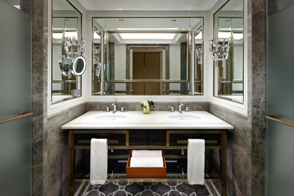 Hotel Facility