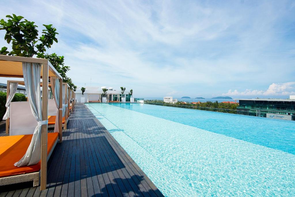 KEEN Suites@Sutera Avenue