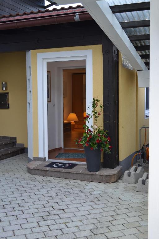 Apartment-Studio Kirisits — Hotel in Mittersill