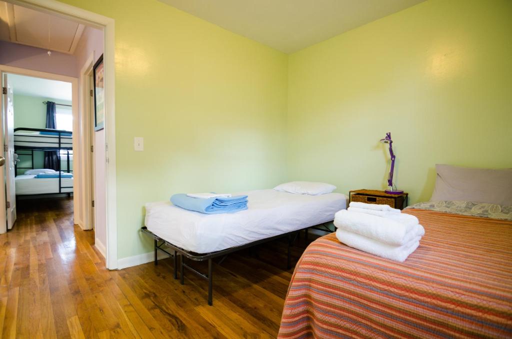 Music City Hostel Main image 2