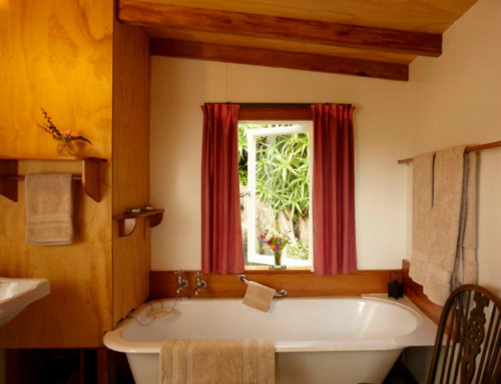 Te Hapu Coastal Cottages photo