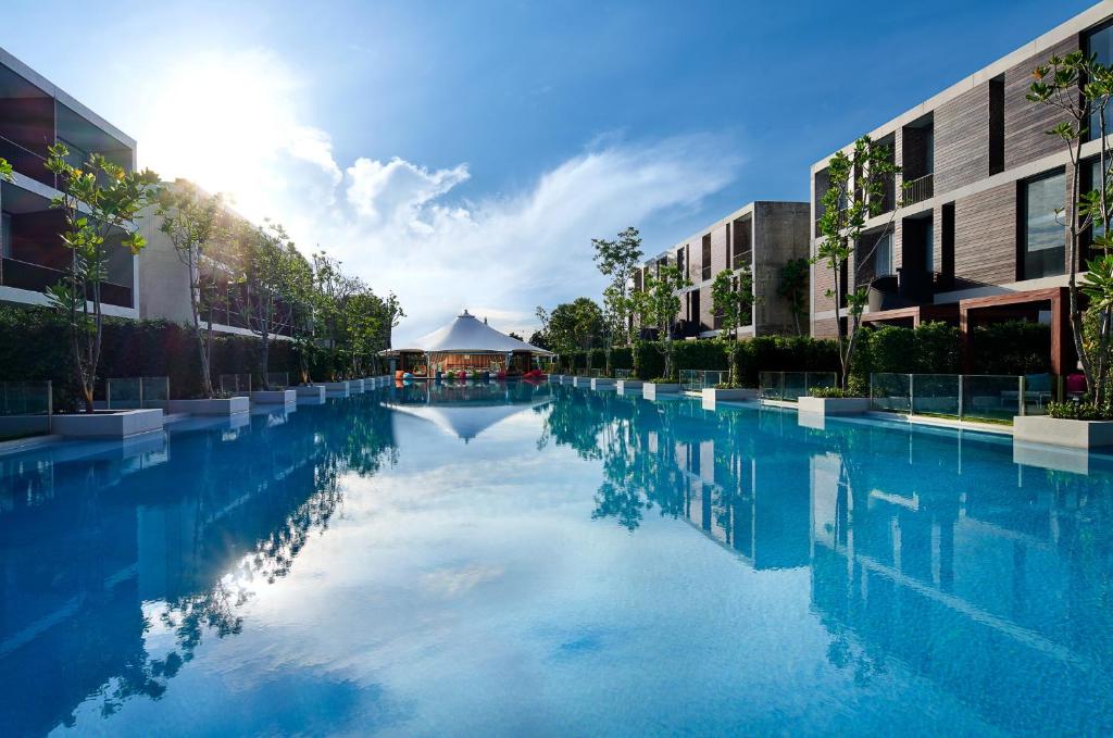 Swimming pool, SO/ Sofitel Hua Hin in Hua Hin / Cha-am
