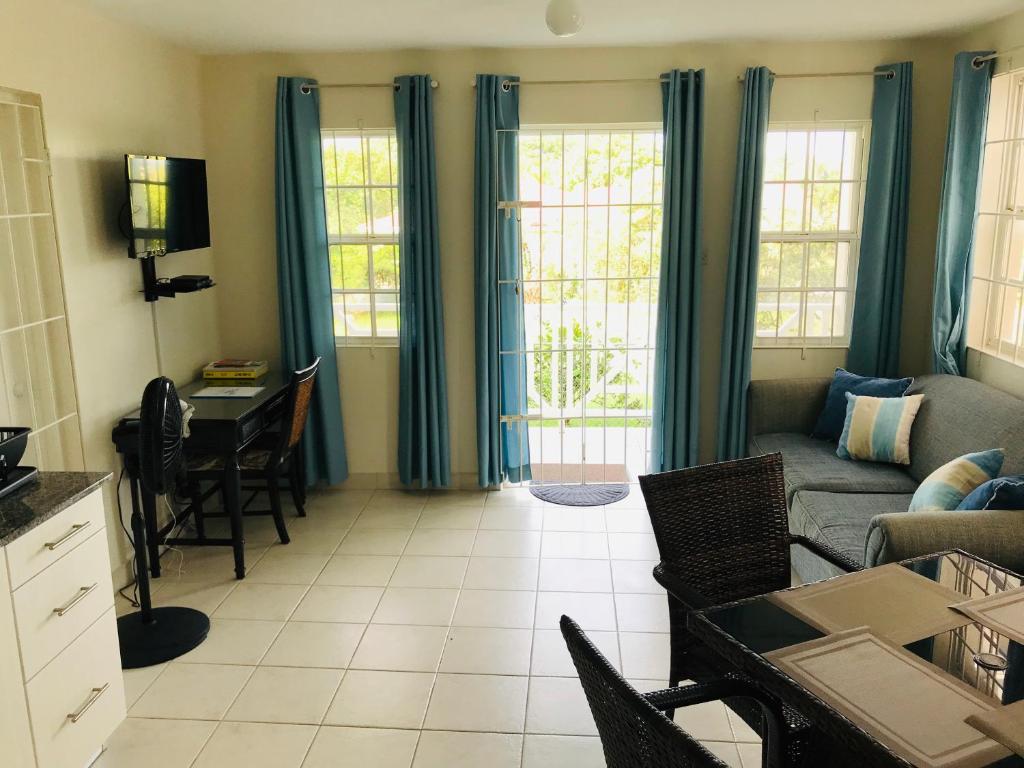 Turtle Ridge Apartments