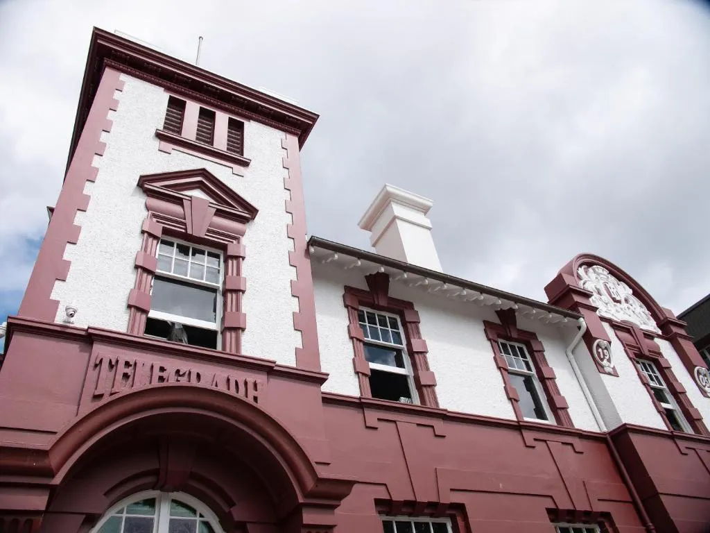 Clarence Boutique Hotel, hotel in Tauranga