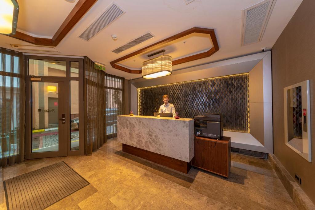 Feri Suites photo