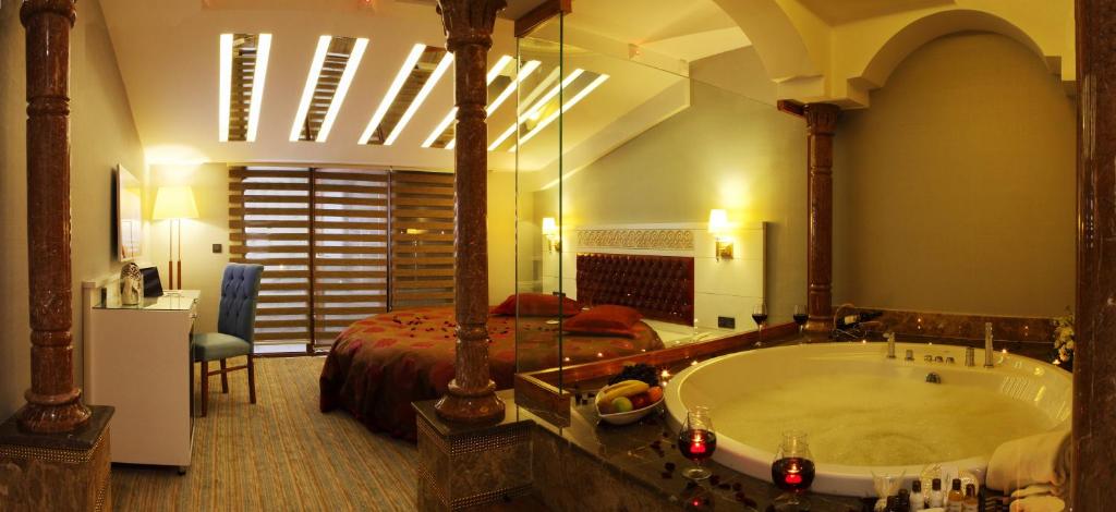 Revag Palace Hotel photo