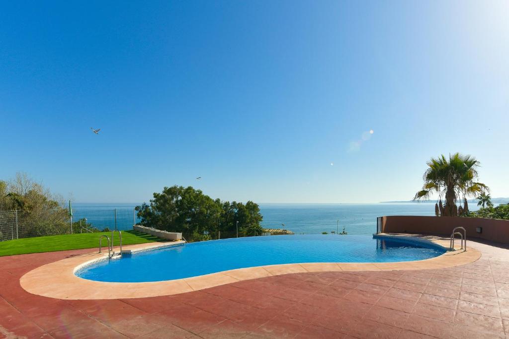 BlueBenalmadena 200meters from the beach with jacuzzi and rooftop terrace - 5