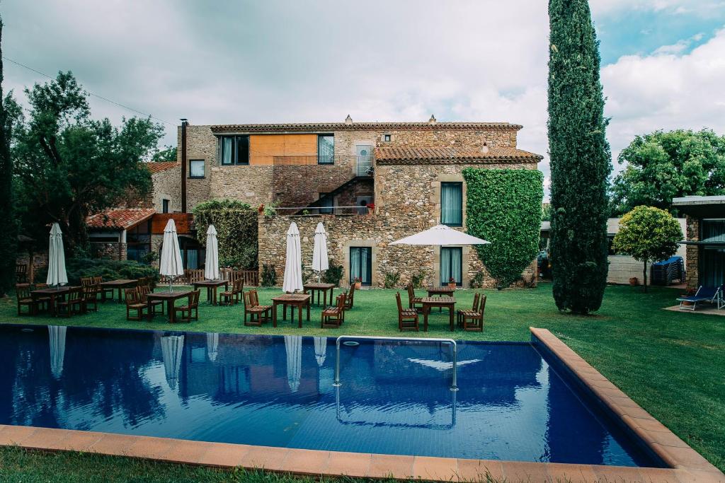 Arcs De Monells - Adults Only — Swimming pool in Monells, Catalonia