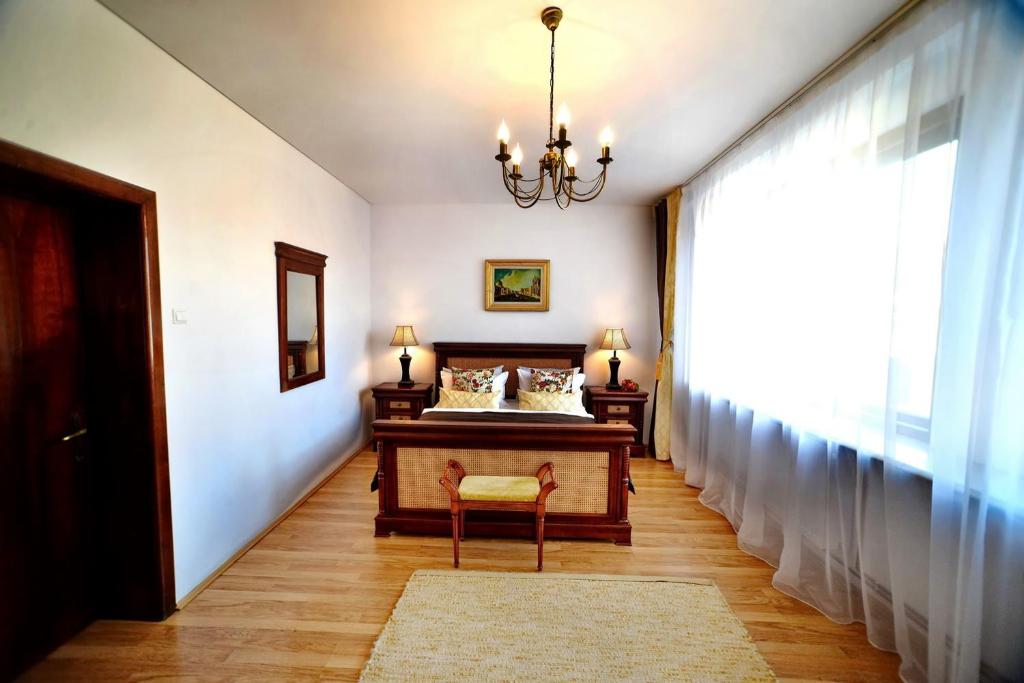 Casa Negustorului