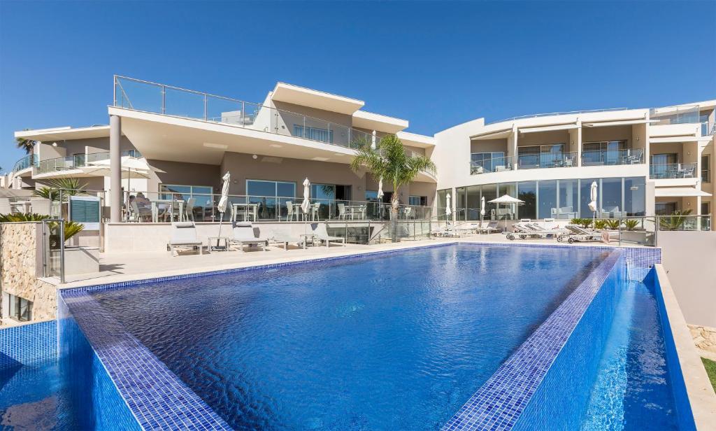 Caneiros Luxury House & Suites photo