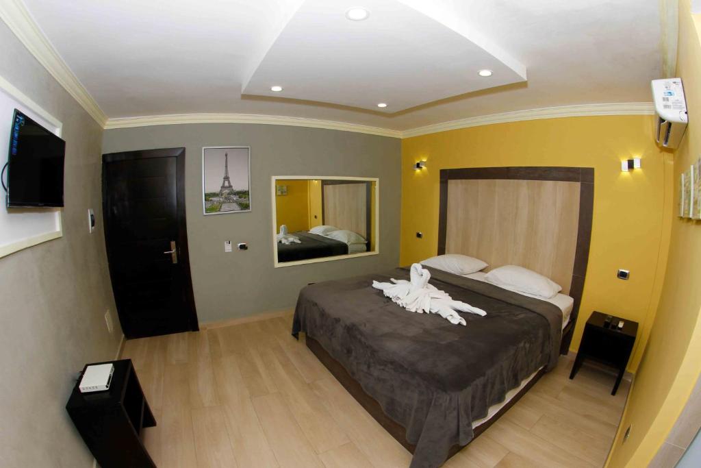 Hotel ist Girl Friendly. Keine Joiner Fee