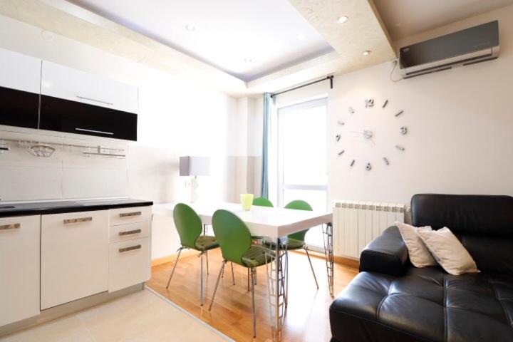 Savamala luxury apartment - 2