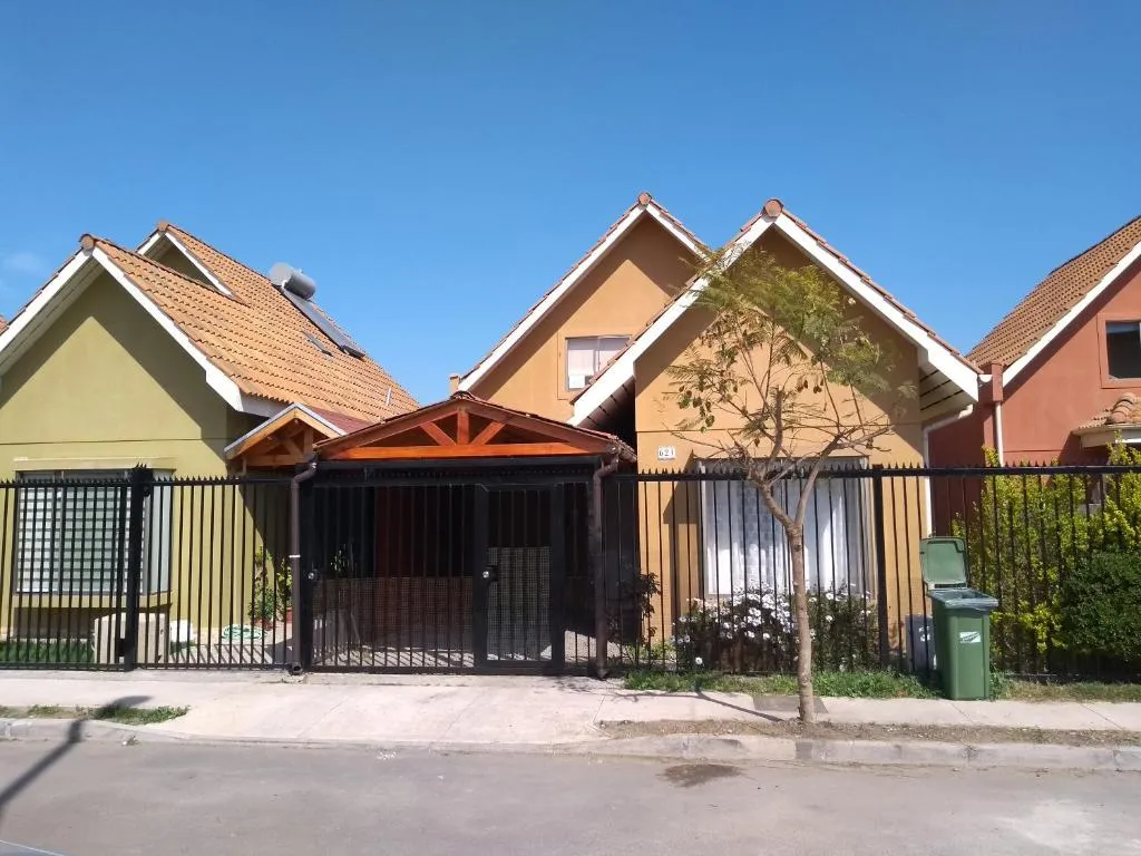 Casa de veraneo Peñaflor，位于Malloco的酒店