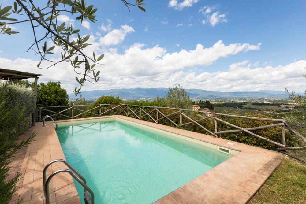 Mercatale Villa Sleeps 8 Pool — Hotel in Bucine