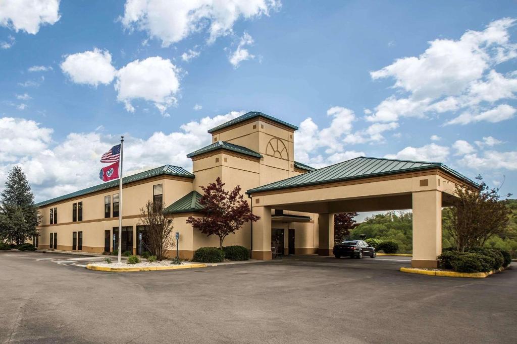 Pet Friendly Hotels In Rogersville Tn Tripswithpets