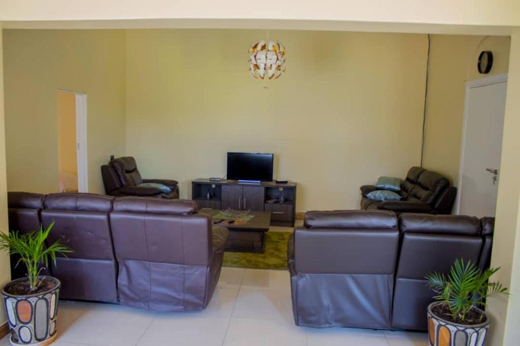 Lynm Residence photo