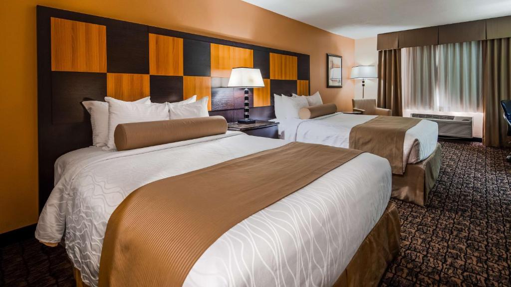 Best Western Plus Wendover Inn Photo 13