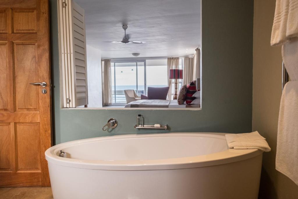 Arniston Spa Hotel 외관 또는 객실 전망