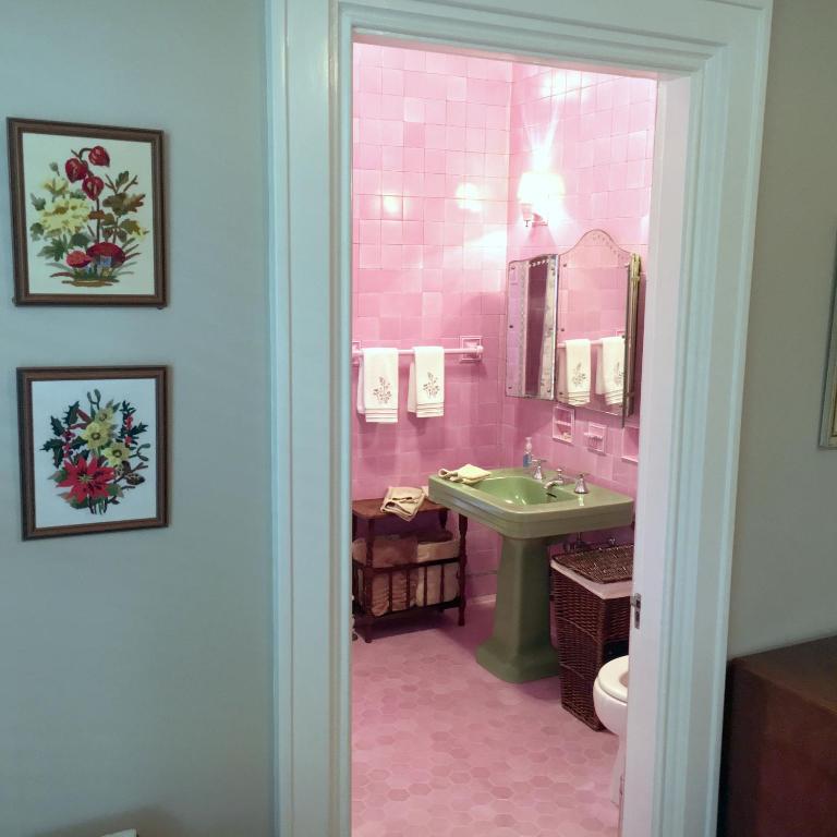 The Parsonage Inn B&B Main image 1