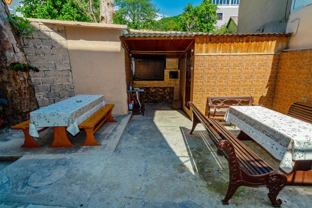 Guest House Irina photo