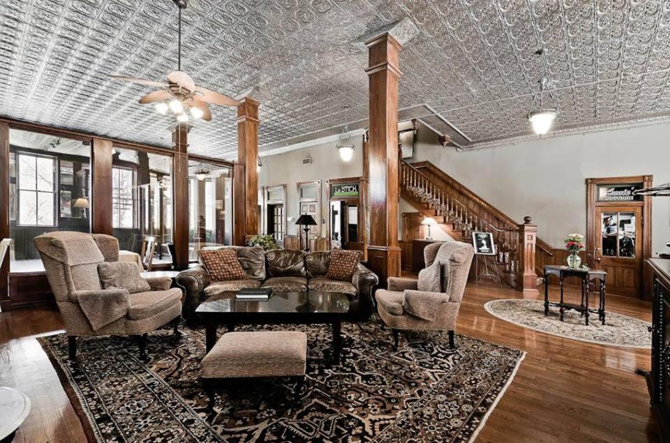 New Orleans Hotel Eureka Springs photo