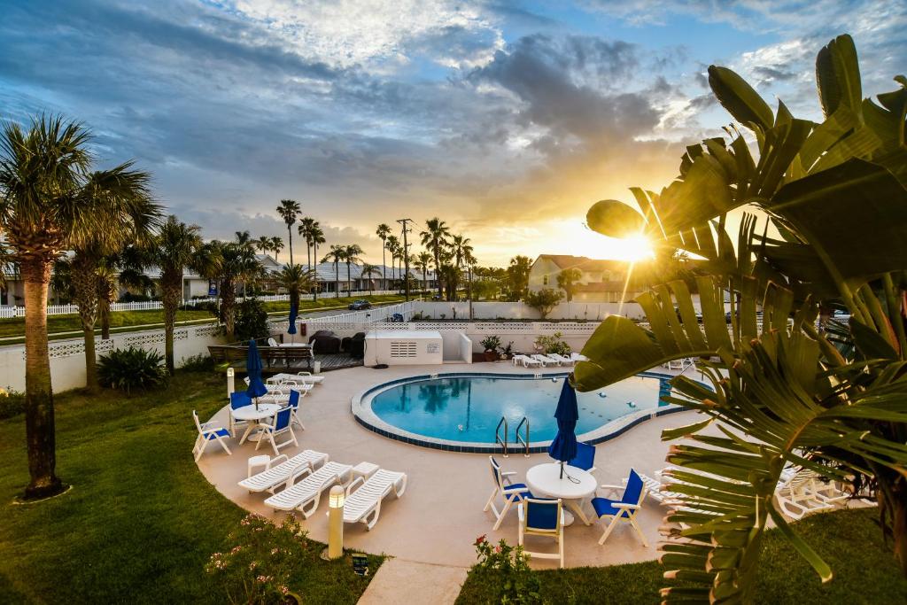 Daytona Beach Shores Condos — Hotel in Daytona Beach (FL)