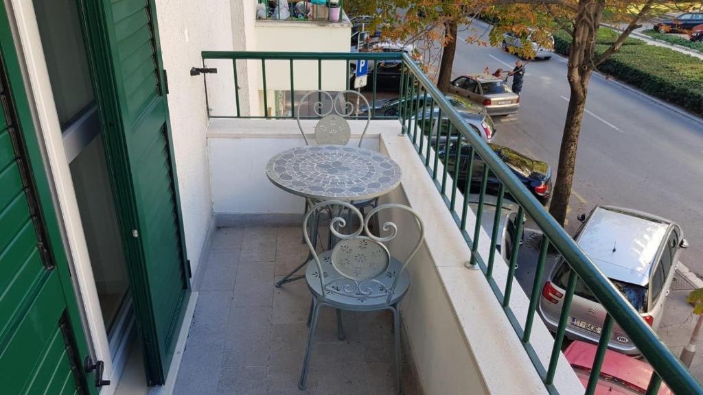 L&L apartments photo