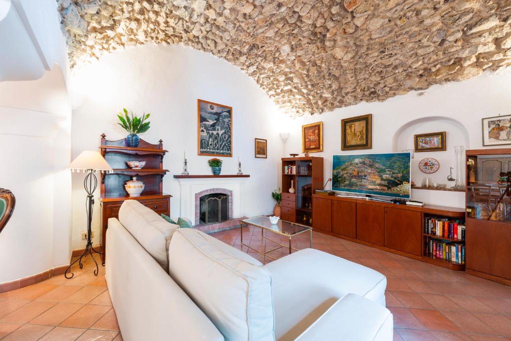 Casa Claudius Positano - sea view, peaceful outdoor private garden - 3