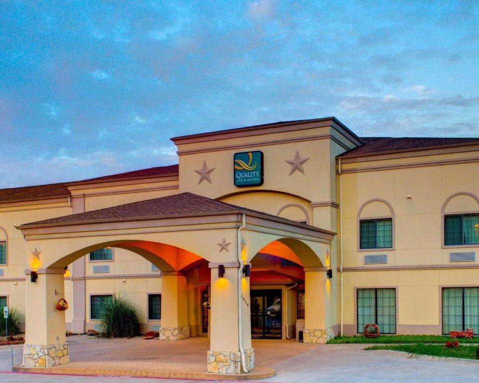Quality Inn & Suites Glen Rose, Glen Rose