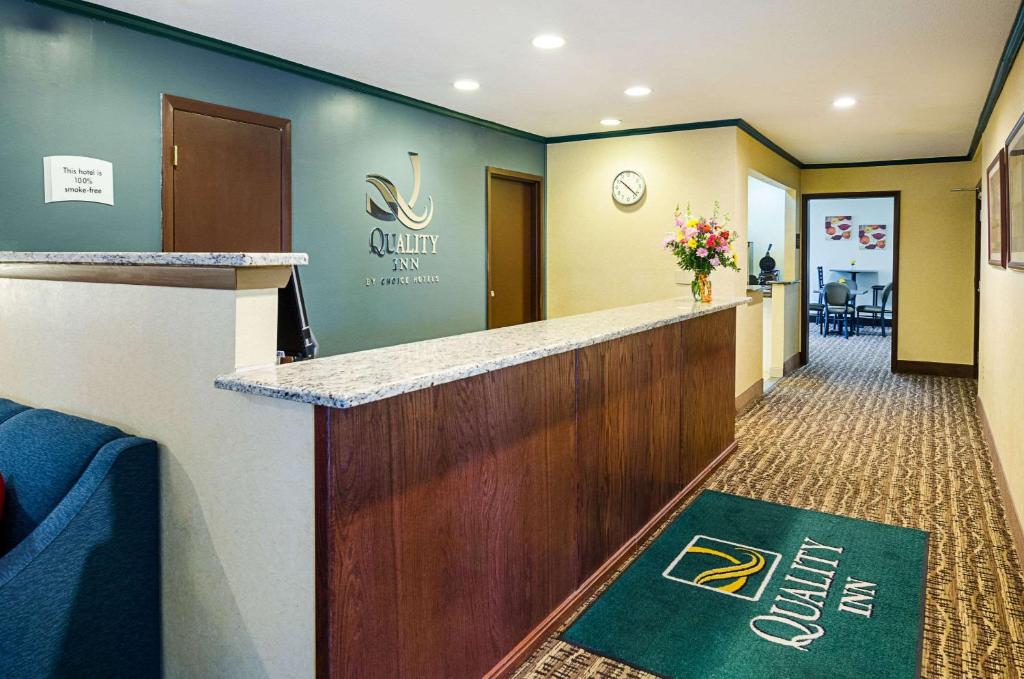 Lobby, Quality Inn Princeton in Princeton (WV)