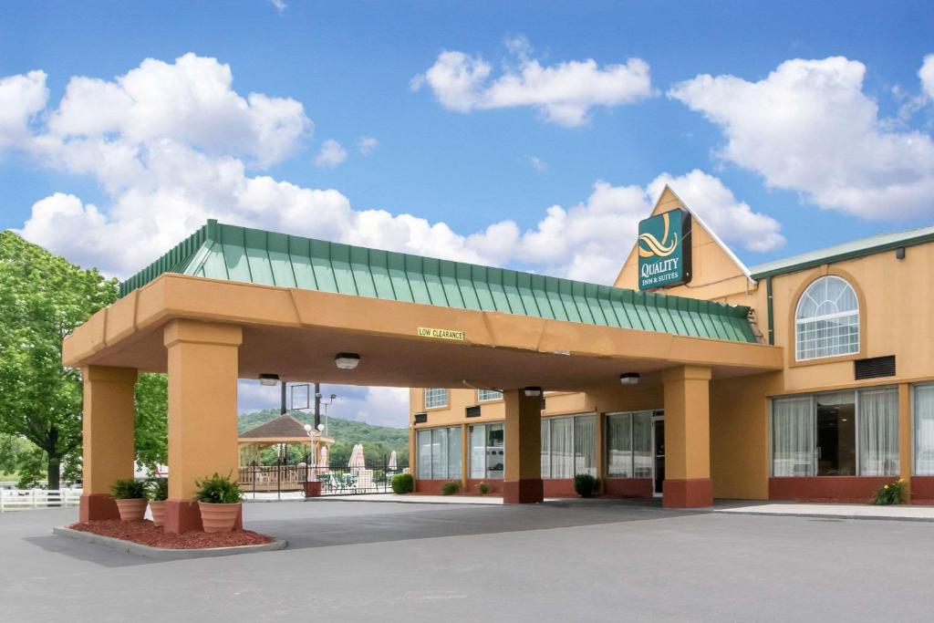 Quality Inn & Suites, Horse Cave