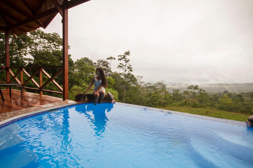 Arenal Waterfall Lodge Villas photo