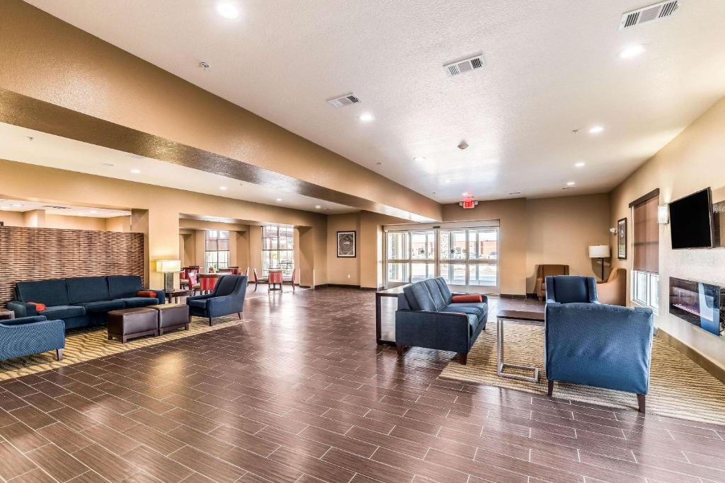 Lobby, Comfort Suites Grand Prairie - Arlington North in Dallas (TX)
