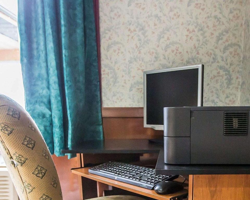 Quality Inn Peru Photo 19