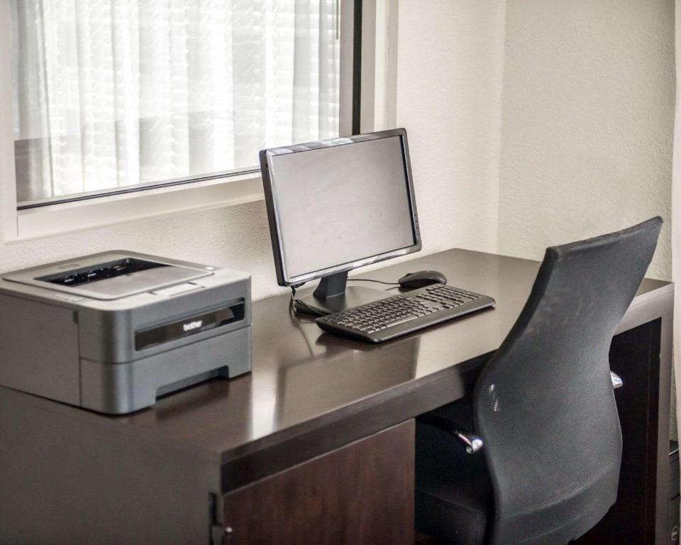 Sleep Inn Ofallon Photo 11