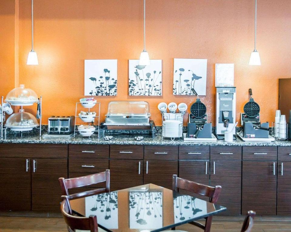 Sleep Inn Ofallon Photo 15