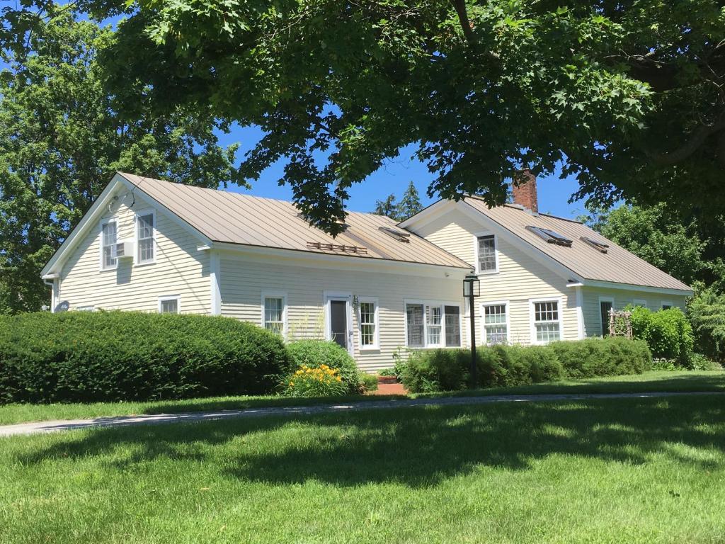 Cornwall Orchards Bed & Breakfast