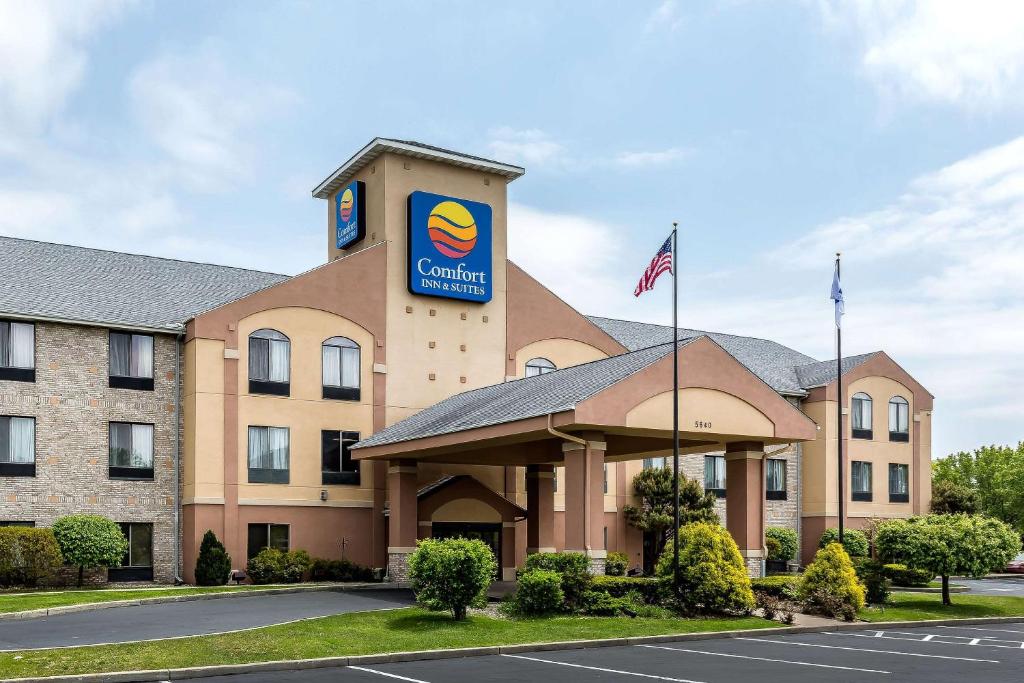 Comfort Inn & Suites Mishawaka-South Bend, South Bend