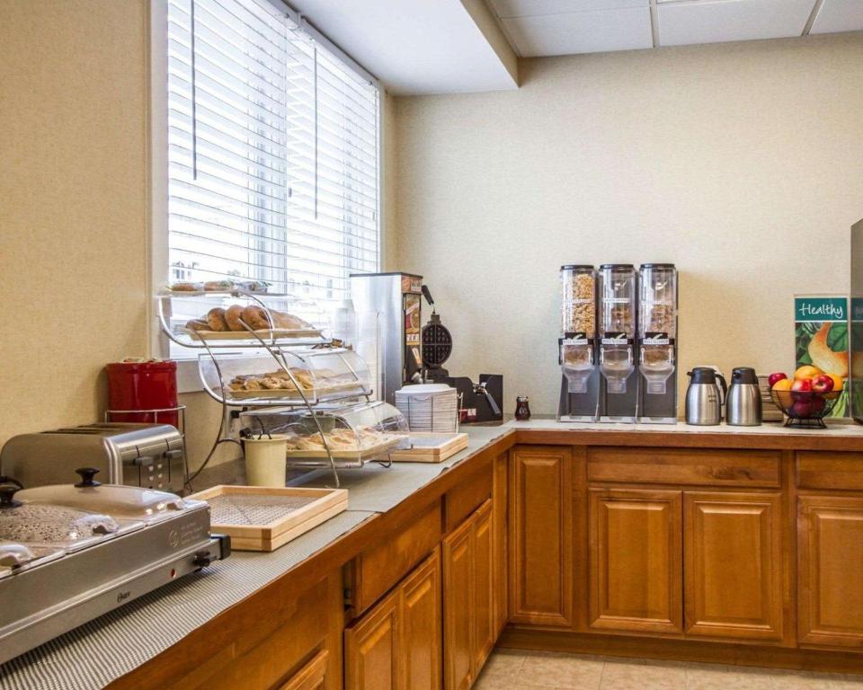 Quality Inn & Suites South Portland レストラン