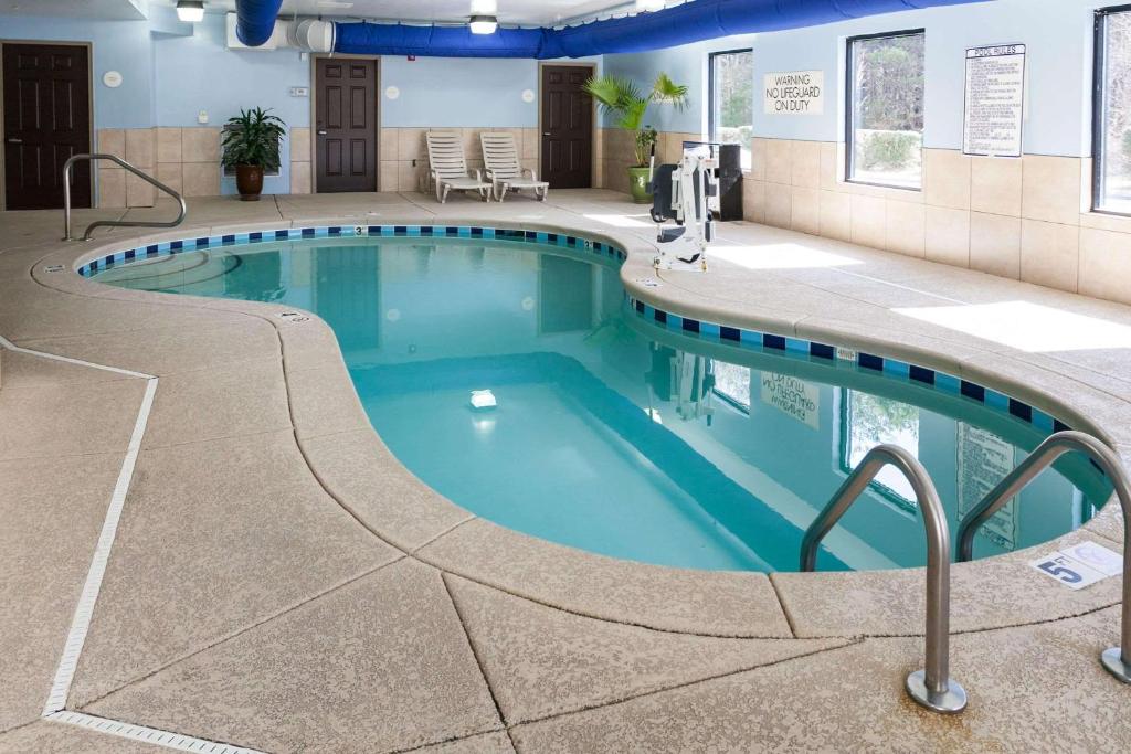 Comfort Inn & Suites Statesville - Mooresville 館内設備