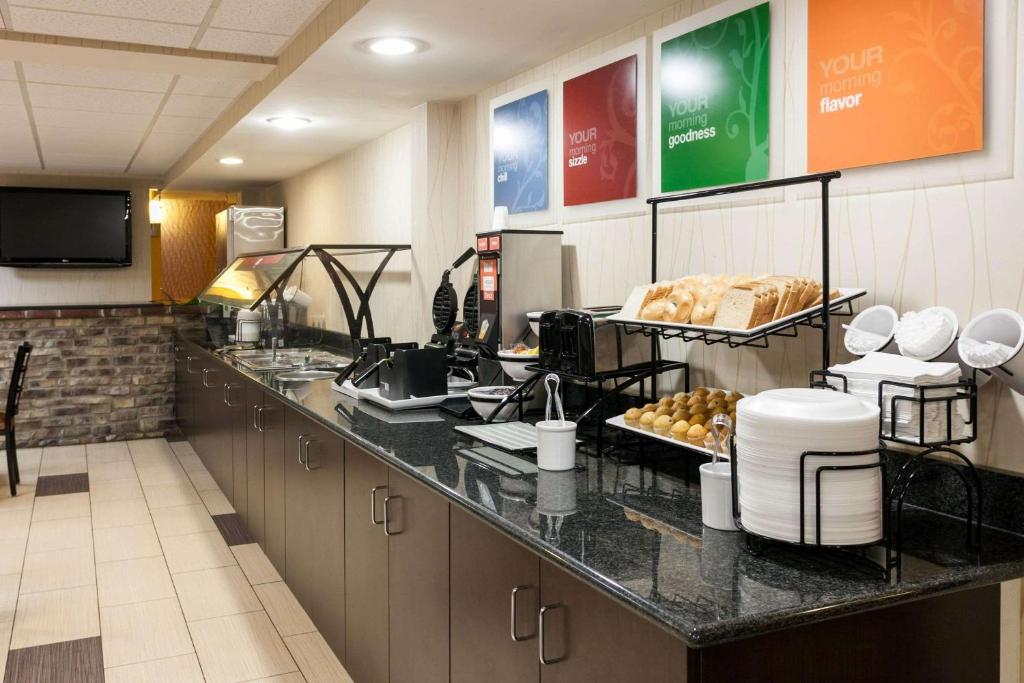 Comfort Inn & Suites Statesville - Mooresville レストラン