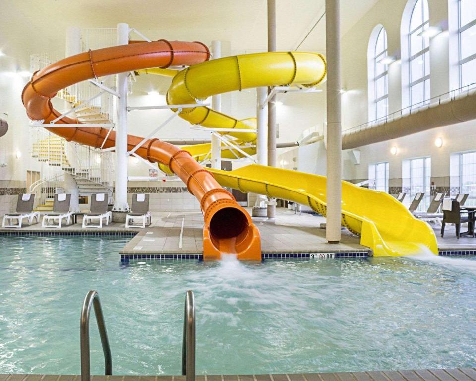 Comfort Suites Minot South 館内設備