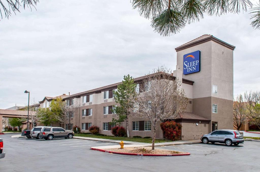 Sleep Inn Airport photo
