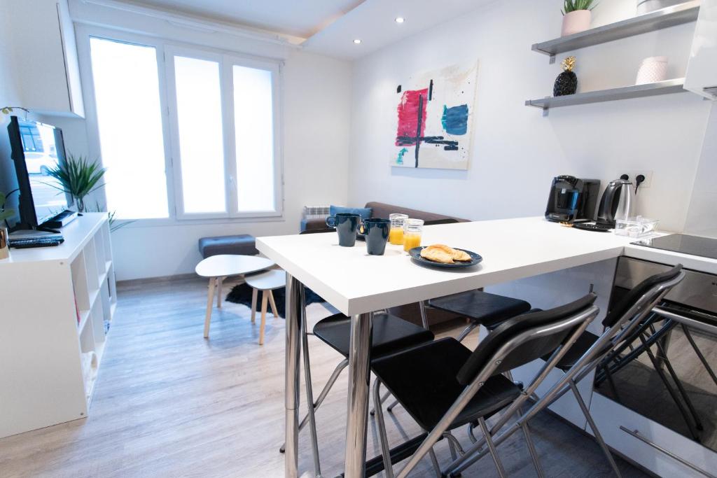 Appartement au pied de la cathedrale photo