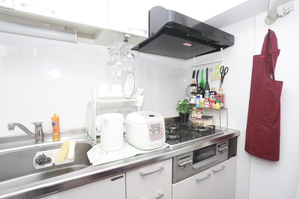 Shinjuku Sunrise Apartment