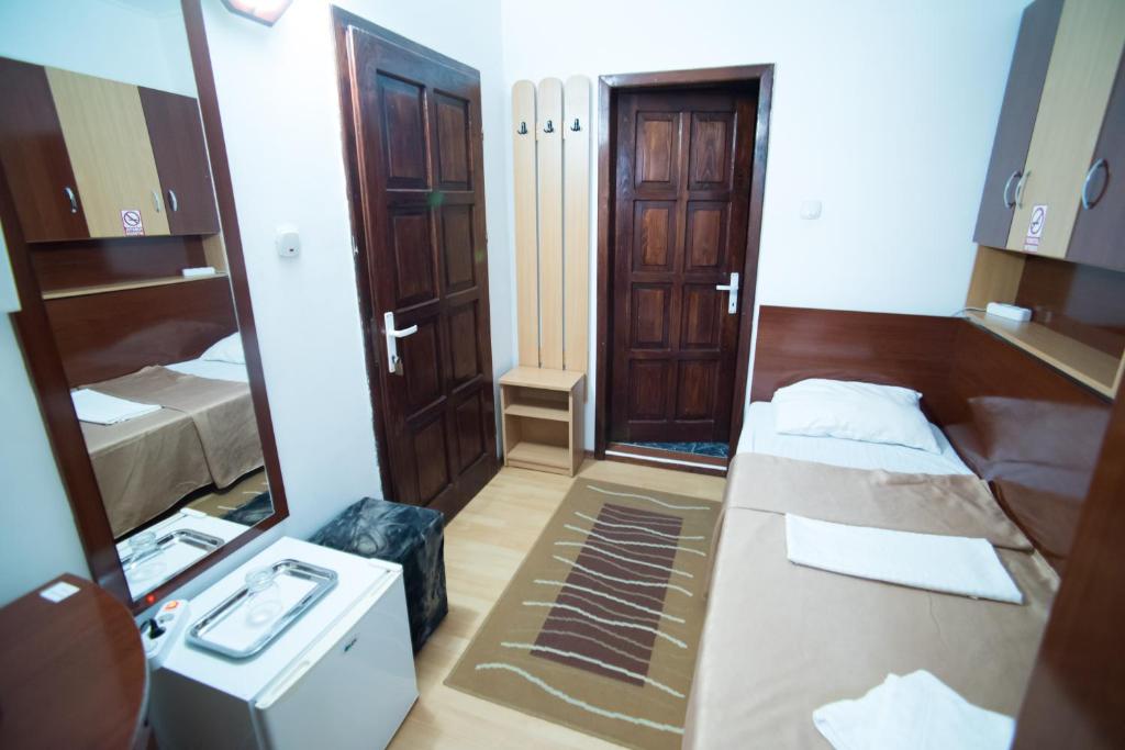 Pensiunea Melisa photo