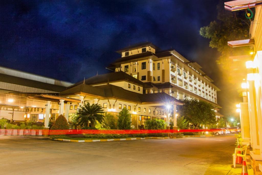 Exterior view, Royal Nakhara Hotel Nongkhai in Nong Khai