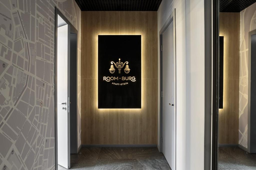 Roomburg Apartments photo