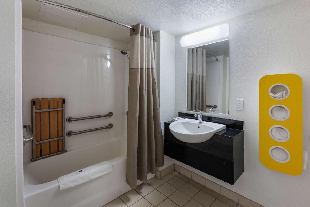 Motel 6 Barstow Ca – Barstow, CA