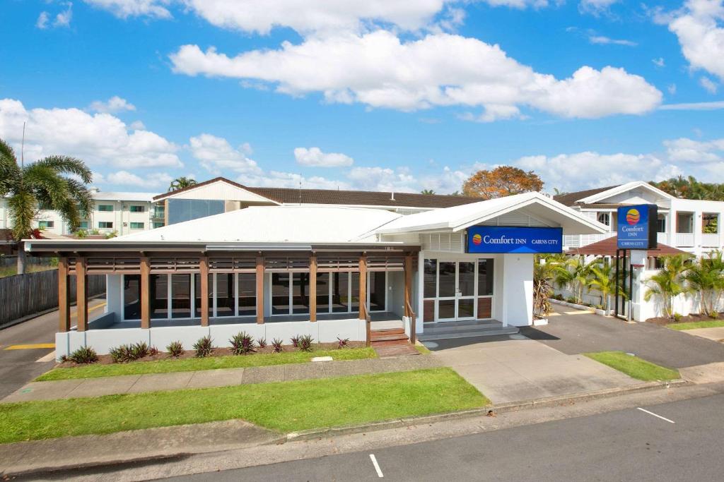 Comfort Inn Cairns City photo